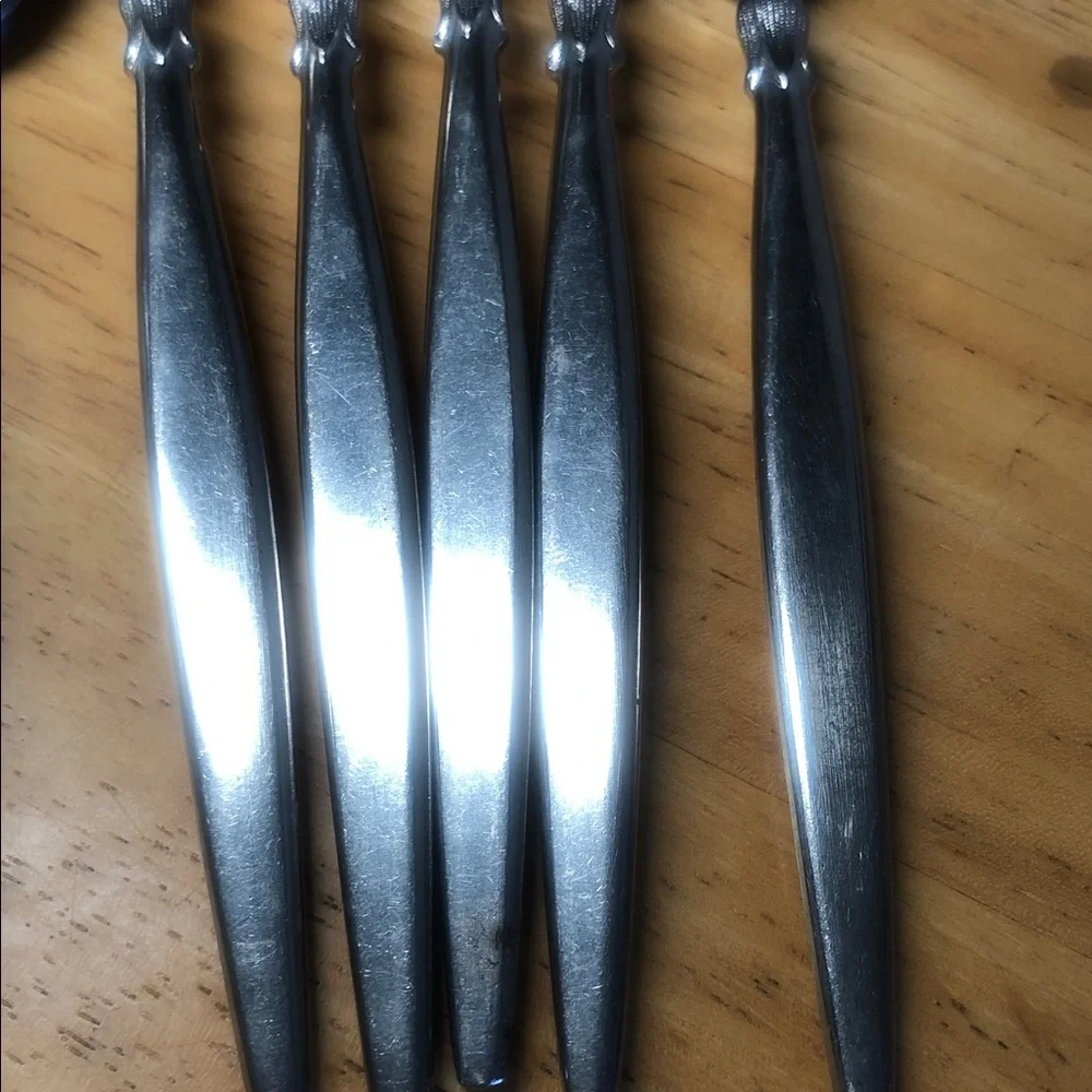 Sophisticated VTG Petal stainless Cutlery Set